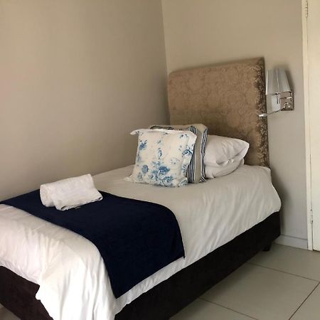 Odelia Guest House Mokopane Exterior foto